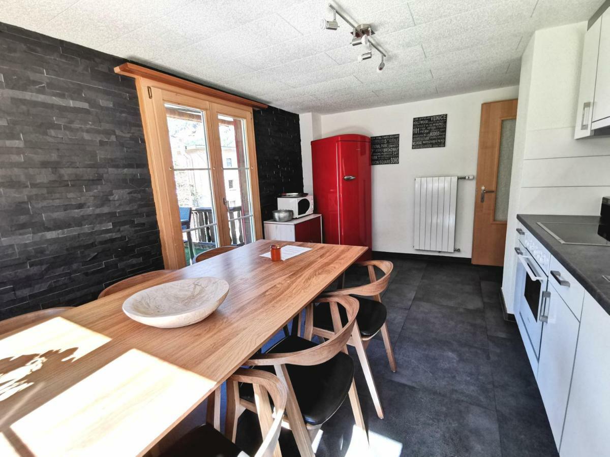 Apartments Chalet Tatyana Leukerbad Εξωτερικό φωτογραφία
